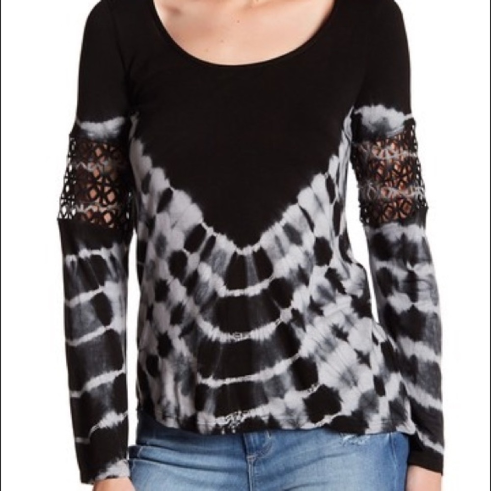 JESSICA SIMPSON Laurine Bell Long Sleeve Tie Dye M